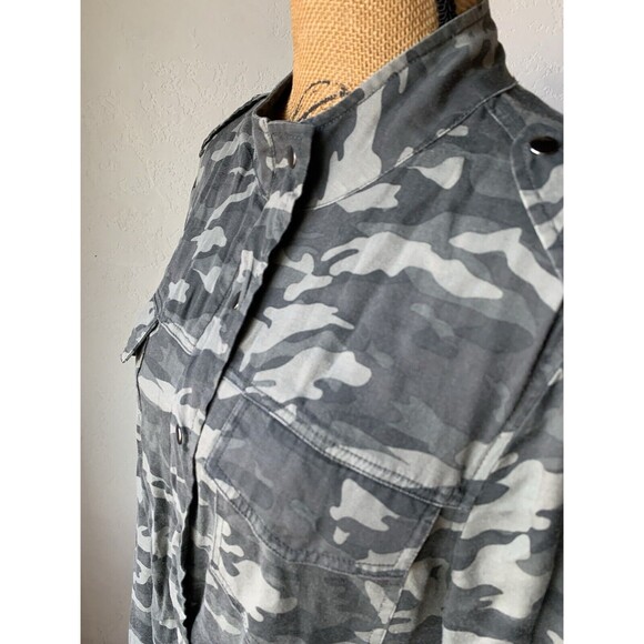 Beach Lunch Lounge Camouflage Y2K Streetware Jacket Sz SMALL - Picture 6 of 9